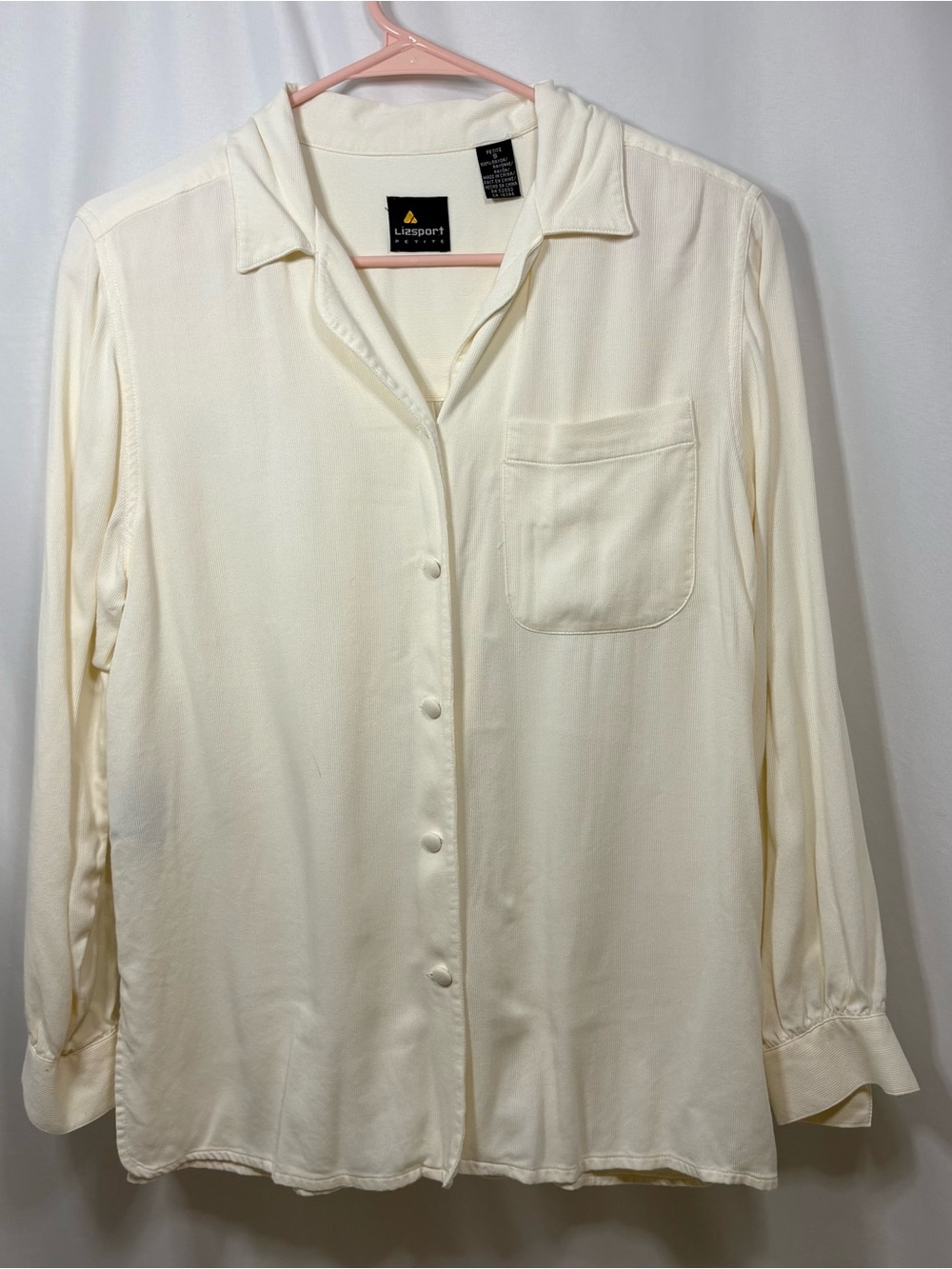 Vintage Cozy Lizsport Petite Women's Cream Button-Down Shirt Size Small Petite